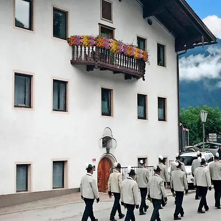 In Near Spieljoch Cable Car 菲根