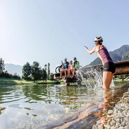 In Near Spieljoch Cable Car 公寓